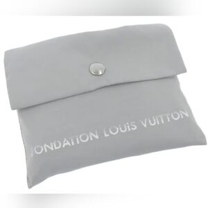⭐️Louis Vuitton Fondation Shopping Bag NEW